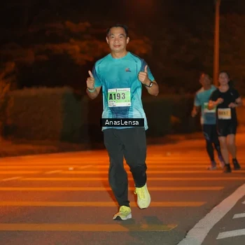 Runner Photo 8800718