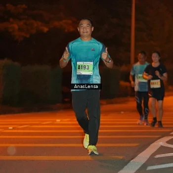 Runner Photo 8800722