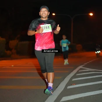 Runner Photo 8800740