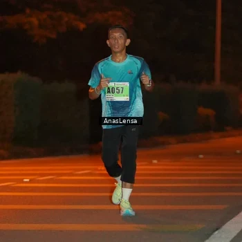 Runner Photo 8800742