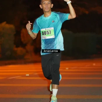 Runner Photo 8800748