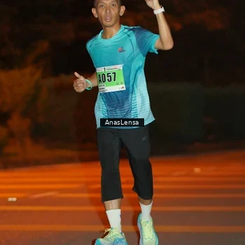 Runner Photo 8800750