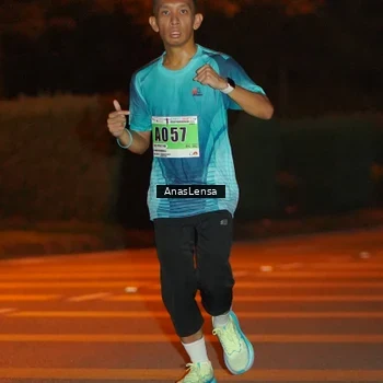Runner Photo 8800754