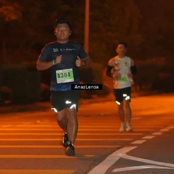 Runner Photo 8800760