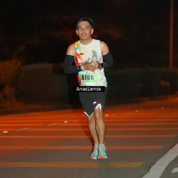 Runner Photo 8800790