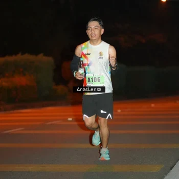 Runner Photo 8800792