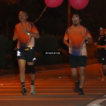 Runner Photo 8800828