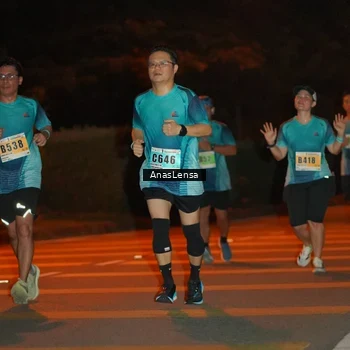 Runner Photo 8800874