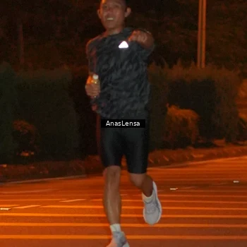 Runner Photo 8800894