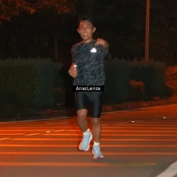 Runner Photo 8800908