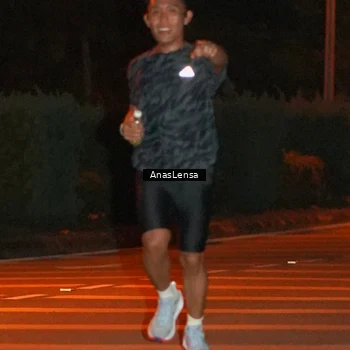 Runner Photo 8800909