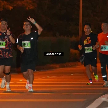 Runner Photo 8800914