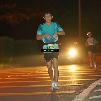 Runner Photo 8800942