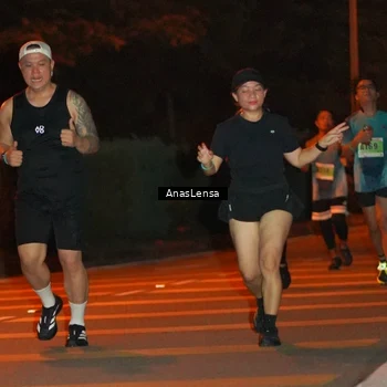 Runner Photo 8800980