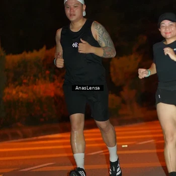 Runner Photo 8801000