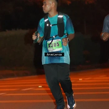 Runner Photo 8801030