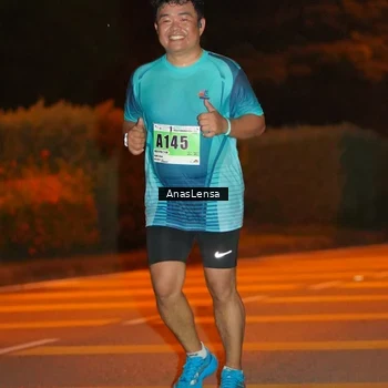 Runner Photo 8801043