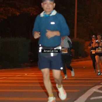 Runner Photo 8801063