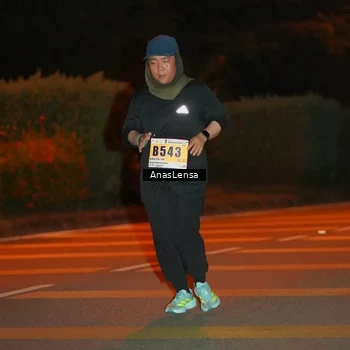 Runner Photo 8801100