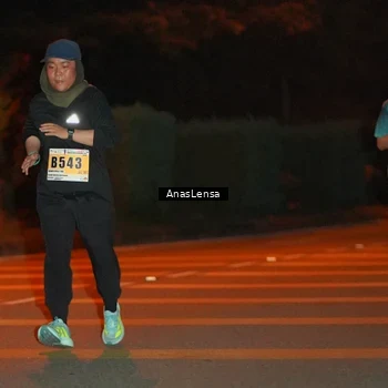 Runner Photo 8801105