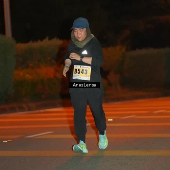 Runner Photo 8801114