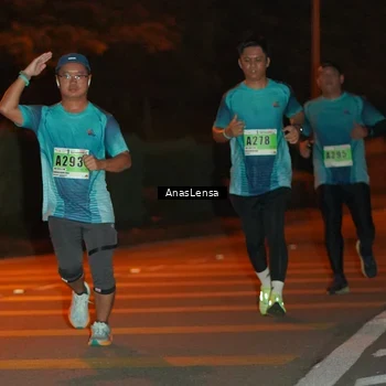 Runner Photo 8801130