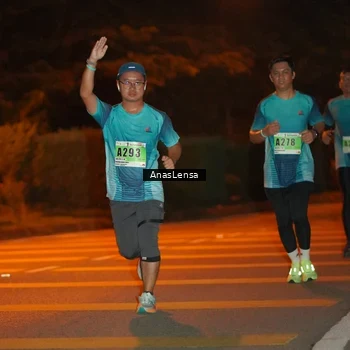 Runner Photo 8801131
