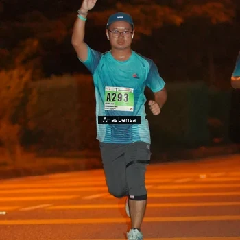 Runner Photo 8801134