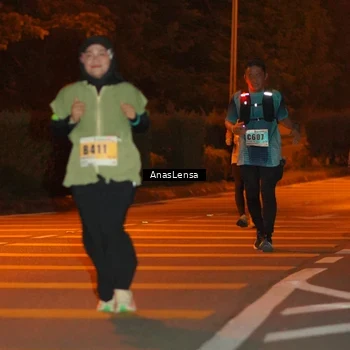 Runner Photo 8801137