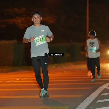 Runner Photo 8801161