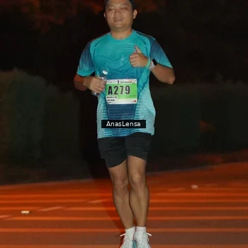 Runner Photo 8801181