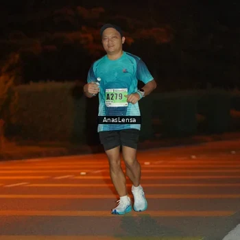 Runner Photo 8801189