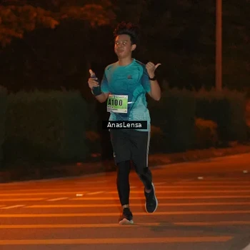 Runner Photo 8801193
