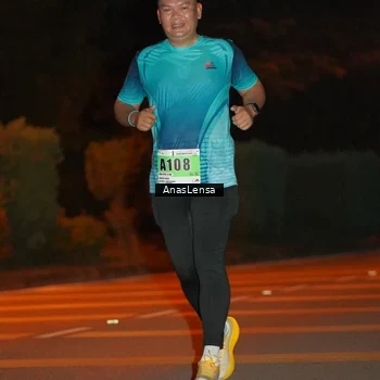 Runner Photo 8801240