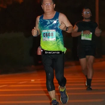 Runner Photo 8801296