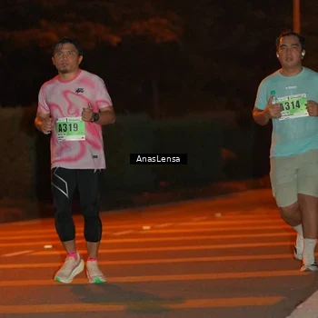 Runner Photo 8801469