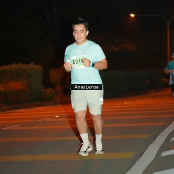 Runner Photo 8801549