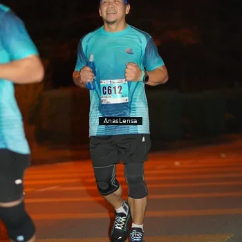 Runner Photo 8801597