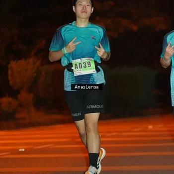 Runner Photo 8801898