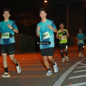 Runner Photo 8801937