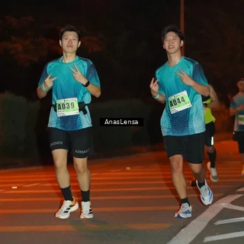Runner Photo 8801943