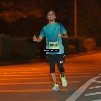 Runner Photo 8801993