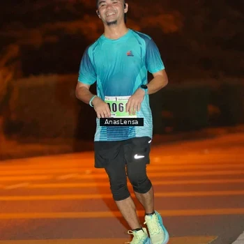 Runner Photo 8802038