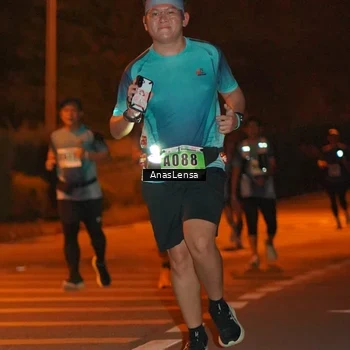 Runner Photo 8802123