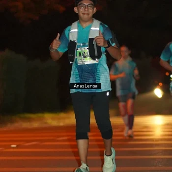 Runner Photo 8802249