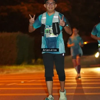 Runner Photo 8802255