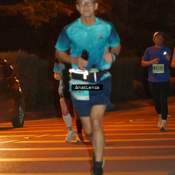 Runner Photo 8802296
