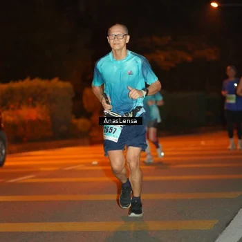 Runner Photo 8802299