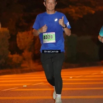 Runner Photo 8802356