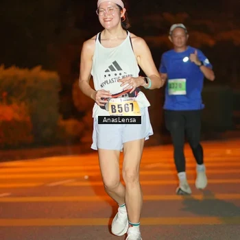 Runner Photo 8802392